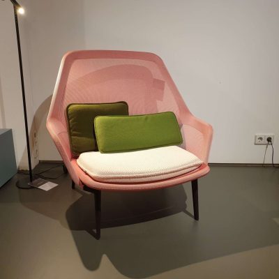 Vitra_Sessel_Slow Chair_rosa_grün_Lukaszewitz_Reutlingen