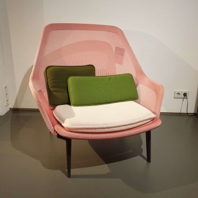 Vitra_Sessel_Slow Chair_rosa_grün_Lukaszewitz_Reutlingen