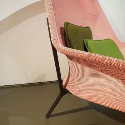 Vitra_Sessel_Slow Chair_rosa_grün_Lukaszewitz_Reutlingen